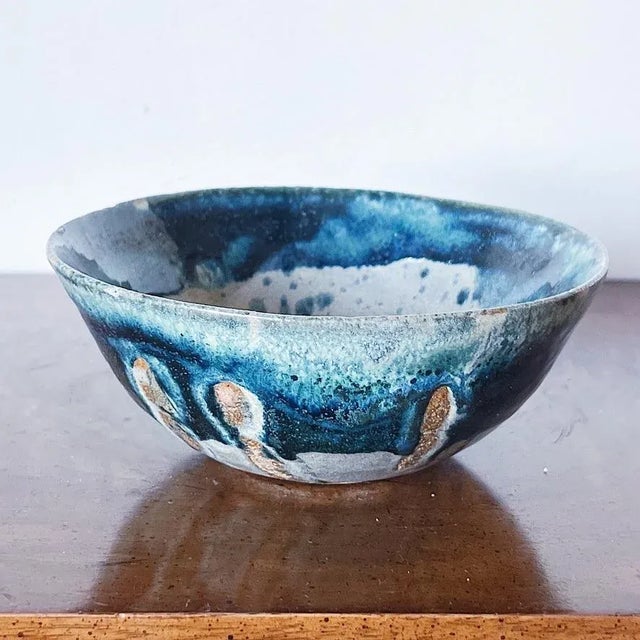 1950s Vintage Hand Thrown California Studio Pottery Trinket Bowl in Thick Lava Glaze With Hand-Print Design, Signed For Sale - Image 5 of 5