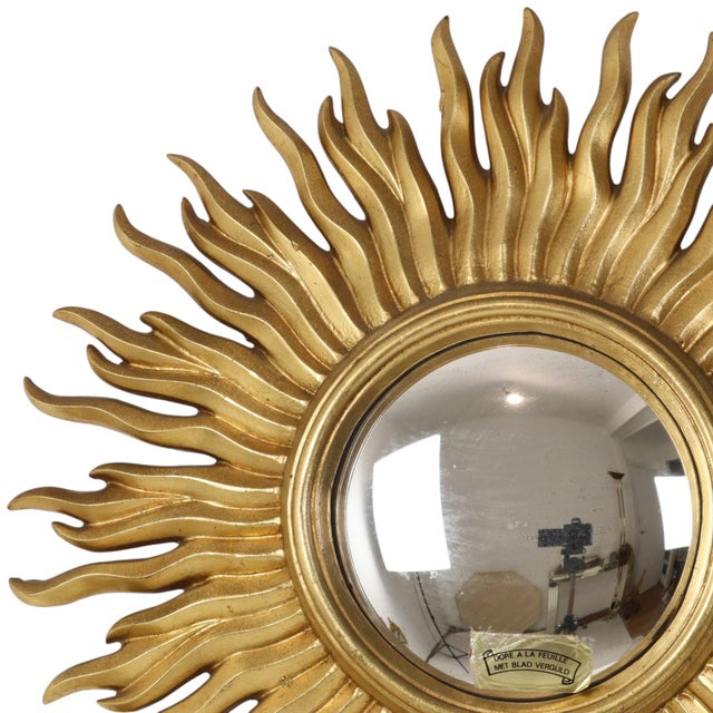 Vintage Gold-Leaf Gilt Sunburst Convex Mirror, 1960s For Sale - Image 4 of 18