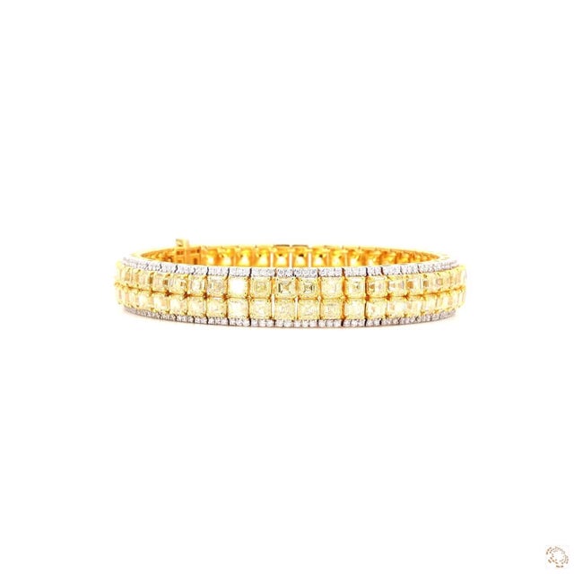 1.32 Carat Round Brilliant Cut White Diamond Yellow Diamond Gold Bracelet For Sale - Image 9 of 9