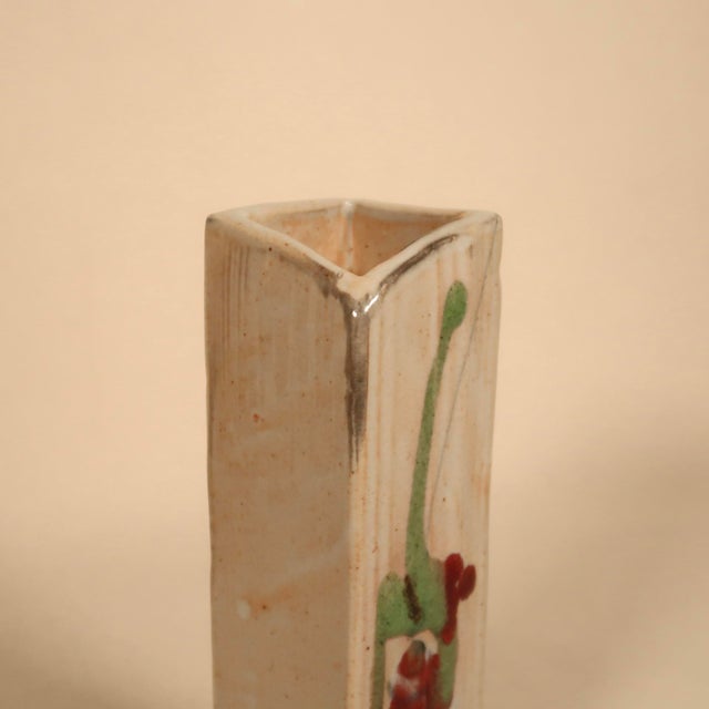 20thC Handmade Sculptural Rectangular Ceramic Bud Vase With Abstract Floral Glaze, Mid Century Modern Organic Form For Sale - Image 11 of 15