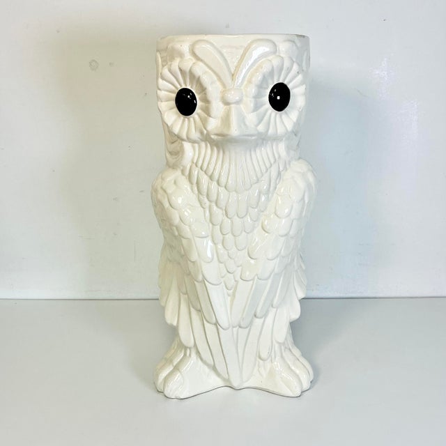 1970s Vintage Boho Chic Arts & Crafts Trompe L’Oeil Owl Ceramic Umbrella Stand. For Sale - Image 11 of 13