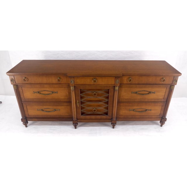 c1970s Regency Revival 9 Drawers Turned Legs Credenza Dresser Brass Pulls MINT! For Sale - Image 9 of 14