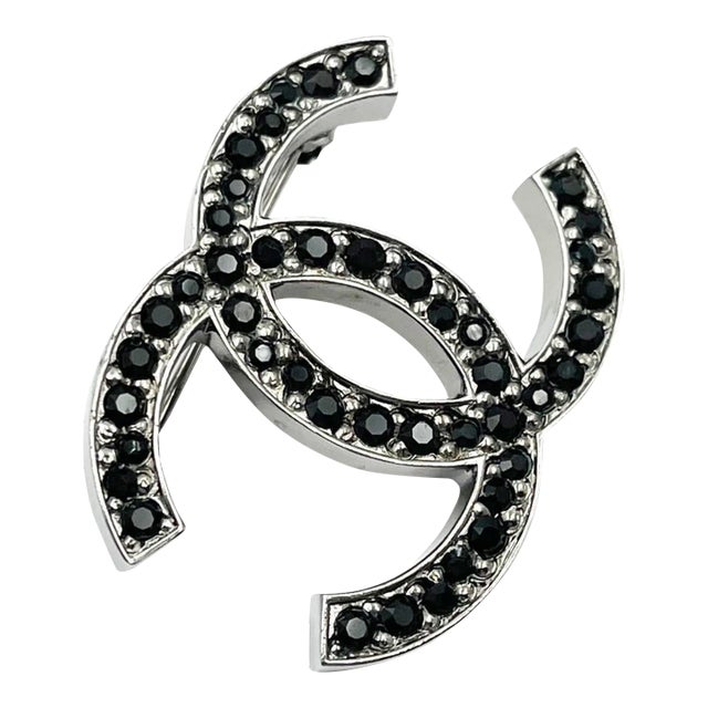 Chanel Silver CC Black Crystal Medium Brooch For Sale