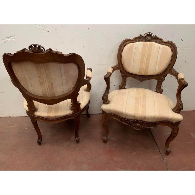 20th-Century Rocaille Walnut Armchairs, Set of 2 For Sale - Image 4 of 11