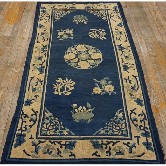 1920s Antique Medallion Oriental Chinese Blue Wool Rectangle Knotted Small Rug For Sale In New York - Image 6 of 12