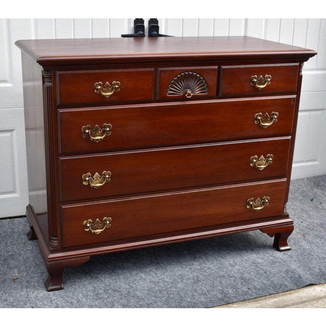 Vintage Chippendale Mahogany Chest of Drawers Carved Shell Dresser For Sale In Philadelphia - Image 6 of 16