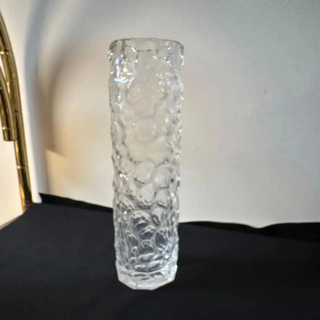 Italian 1970s Modernist Hammered Clear Glass Italian Cylindrical Vase For Sale - Image 3 of 10