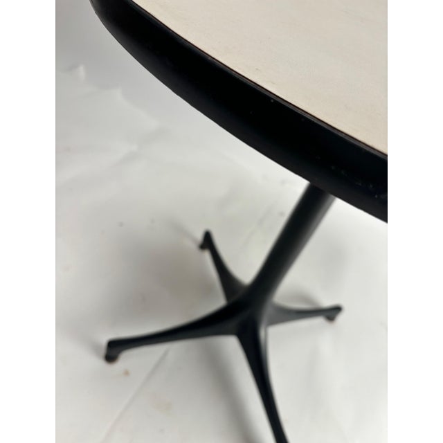 Vintage Pedestal Side Tables by George Nelson for Herman Miller, 1970s, Set of 2 For Sale - Image 6 of 9