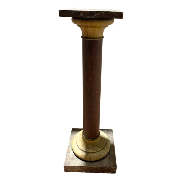 20th Century Louis XVI Display Column in Patinated Beechwood For Sale