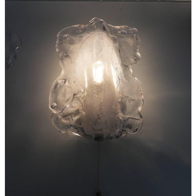 1960s Austrian Wall Sconces in Frosted Murano Glass & Chrome, 1960s, Set of 2 For Sale - Image 5 of 7