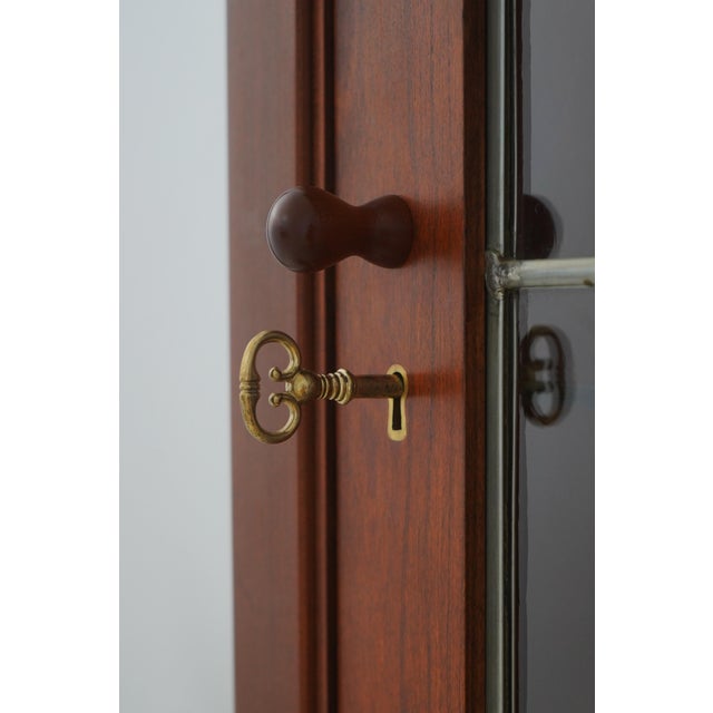 Stickley Arts & Crafts Mission Cherry Corner Cabinet For Sale In Philadelphia - Image 6 of 16