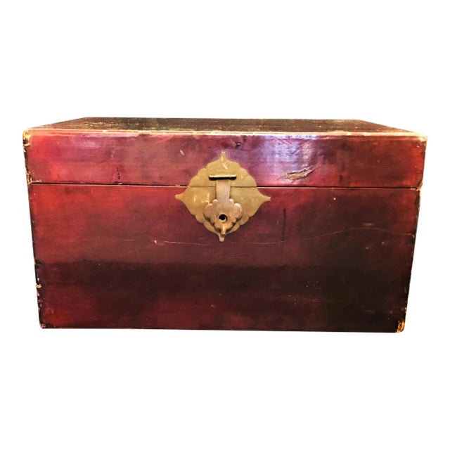 19th Century Antique Chinese Lacquer Blanket Chest For Sale