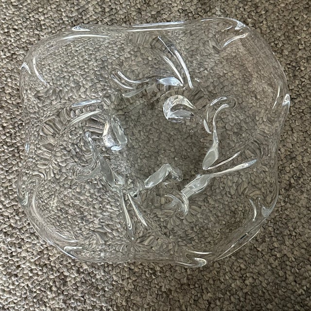 Extra Large Mid-Century Modern Freeform Murano Clear Crystal Dish Bowl. For Sale - Image 4 of 8