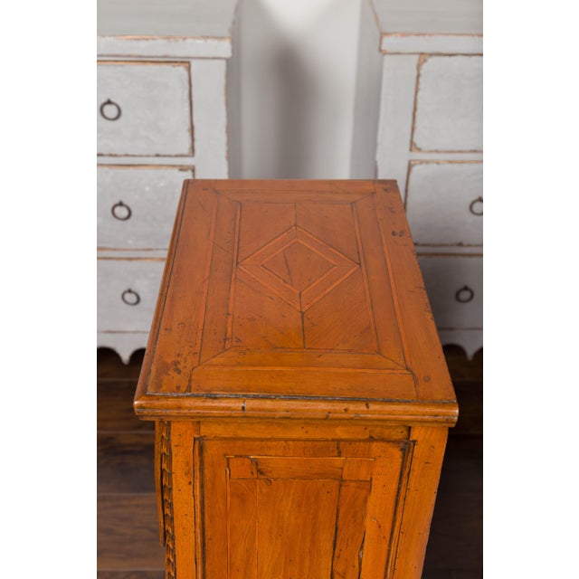 Pair of 1820s Italian Neoclassical Carved Walnut Bedside Tables with Banding For Sale - Image 11 of 12