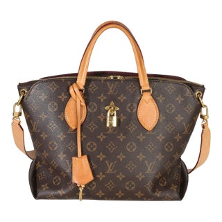 Monogram Canvas Flower Zipped Tote MM For Sale