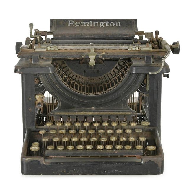 Vintage Typewriter from Remington For Sale - Image 9 of 9