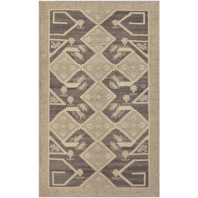 MANSOUR Mansour Fine Handmade Turkish Rug - 4′9″ × 7′10″ For Sale - Image 4 of 4