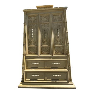 Greenbrier Collection Vintage Chinoiserie Pagoda Top Armoire For Sale
