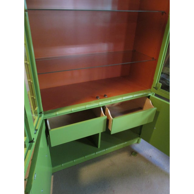Vintage Drexel Painted Hollywood Regency /Chinoiserie Style China Cabinet For Sale - Image 12 of 14