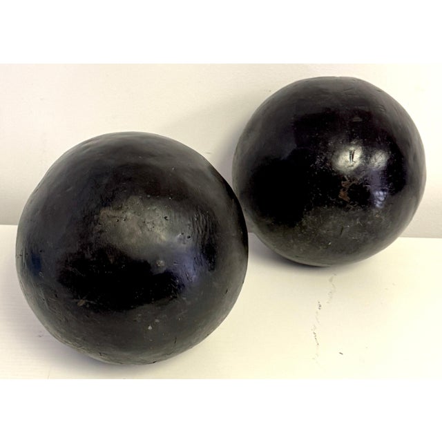 Late 20th Century Graduated (9" & 7") Pair of Artisan Bronze Garden Balls / Sculptural Spheres For Sale - Image 5 of 18
