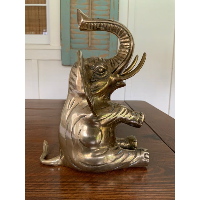 Late 20th Century Vintage Solid Brass Sitting Elephant Statue or Bookend for Palm Beach Regency, British Colonial, Hollywood Regency and Chinoiserie Decor For Sale - Image 5 of 9