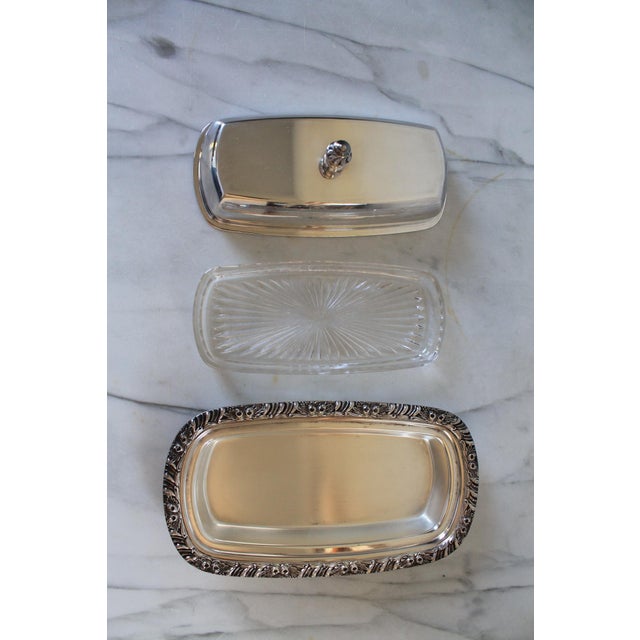 Traditional Vintage Onida Silverplate Lidded Butter Dish For Sale - Image 3 of 12