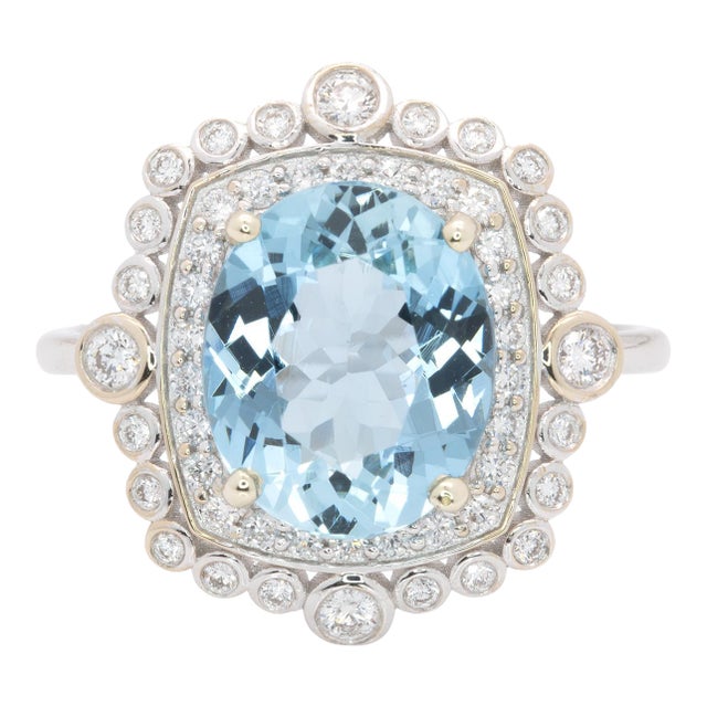 3.1Ct Aquamarine Ring With Natural Diamonds Accents: Solid 14k Gold, Size 6.75 For Sale