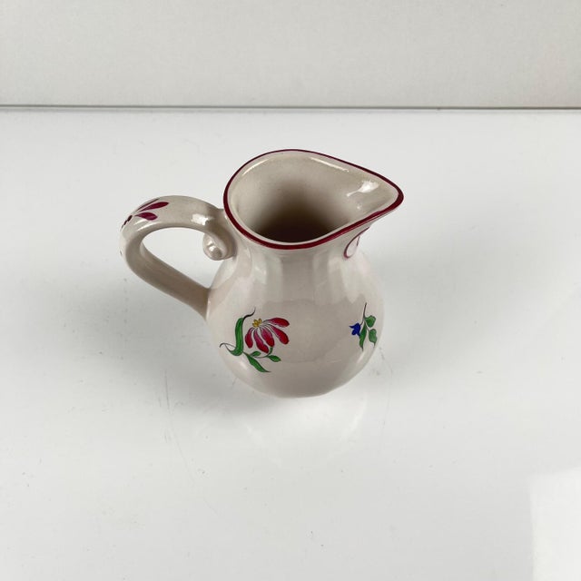 Creamer or gravy boat, Réverbère model by KG Lunéville Dimensions: 12.5 x 9.5 cm Height: 13 cm Very good condition,...