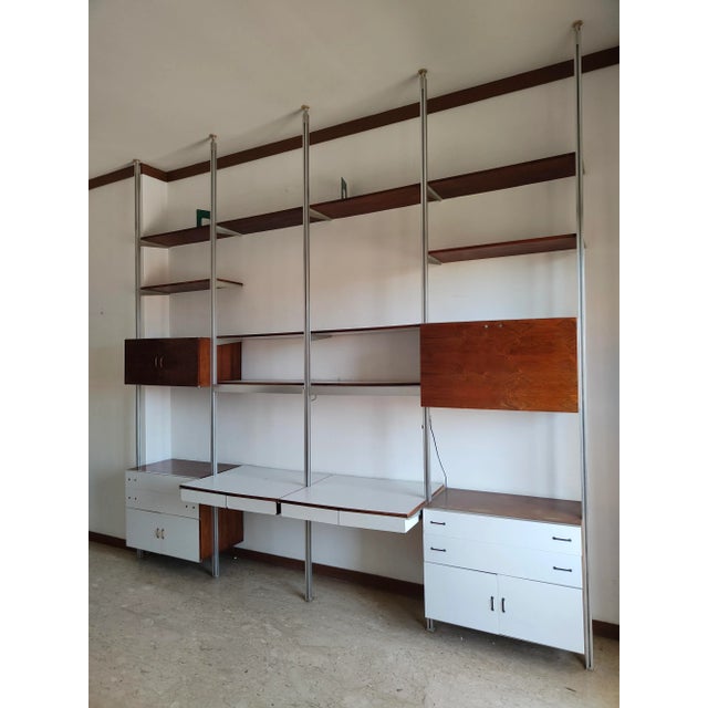 Rare Sky/Earth modular bookcase model "CSS", designed by George Nelson for Herman Miller, 1960s. Composed of five height-...