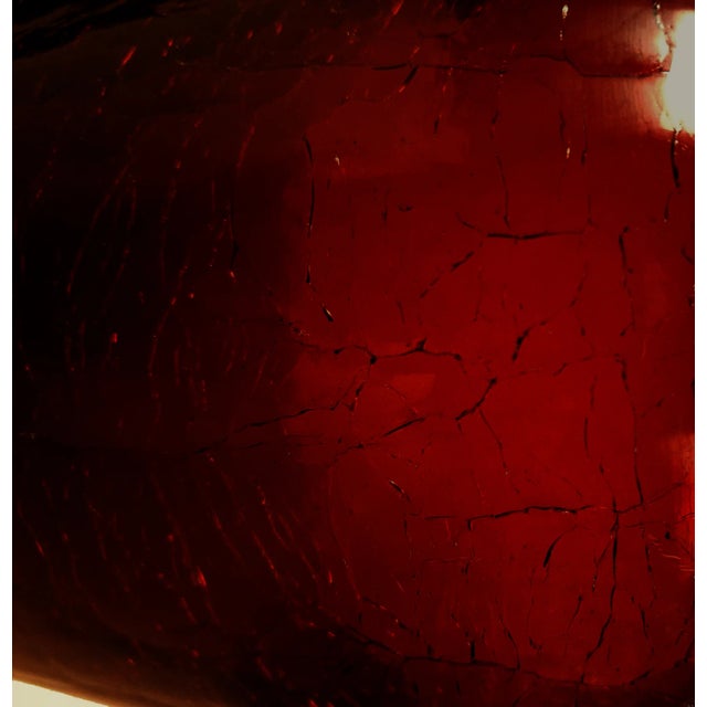 Early 20th Century Pair of Chinese Amber Peking Glass Fengweizuns For Sale - Image 4 of 9