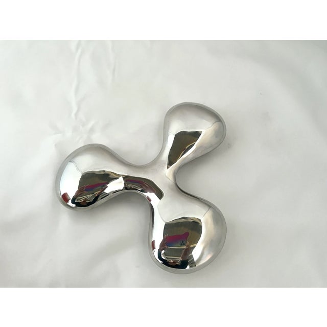 Mid-Century Modern Karim Rashid "Morphic" Blobism Trivet for Nambe For Sale - Image 3 of 6