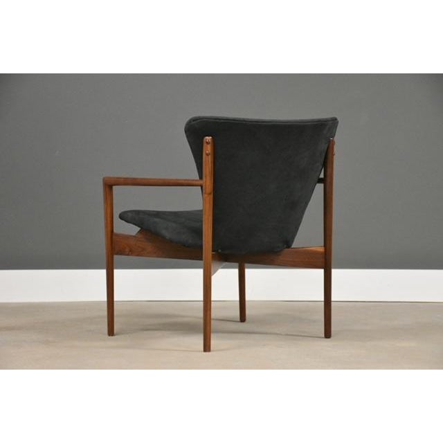 1950s 1950s Refinished Walnut Leather Lounge Chair For Sale - Image 5 of 8