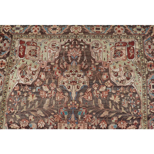 Textile Antique Persian Malayer Gallery Rug With Large Floral Medallion With Soft Colors For Sale - Image 7 of 14