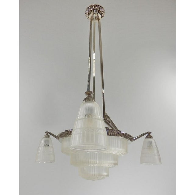 1920s Cherrier & Besnus & Hanots French Art Deco Chandelier 1930s - Stepped Glass & Nickel For Sale - Image 5 of 12
