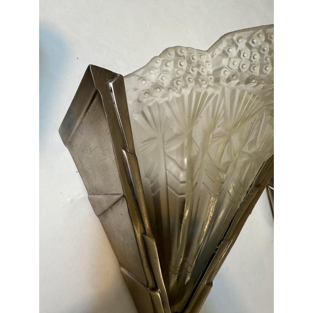 1920s Pair of Frnech Art Deco Sconces Signed Noverdy For Sale In New York - Image 6 of 14