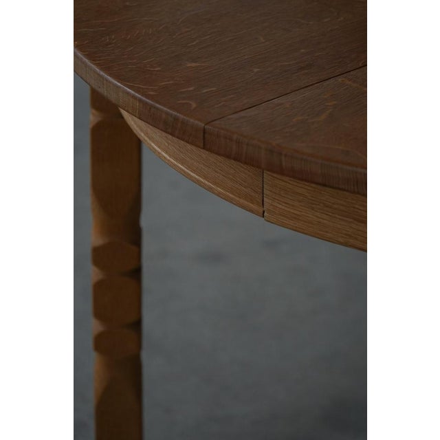 Mid-Century Danish Round Extendable Dining Table in Oak, 1960s For Sale - Image 9 of 18