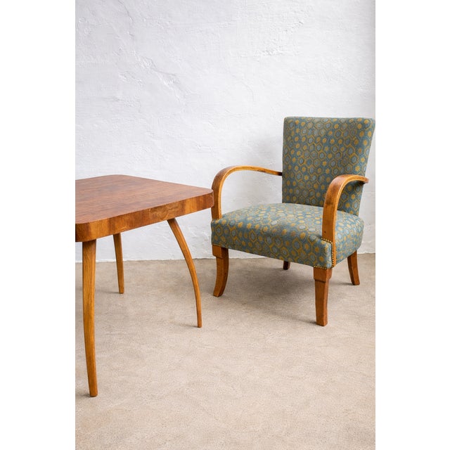 1950s Hungarian Late Art Deco Armchairs and Spider Coffee Table by Jindřich Halabala, 1950s, Set of 3 For Sale - Image 5 of 7