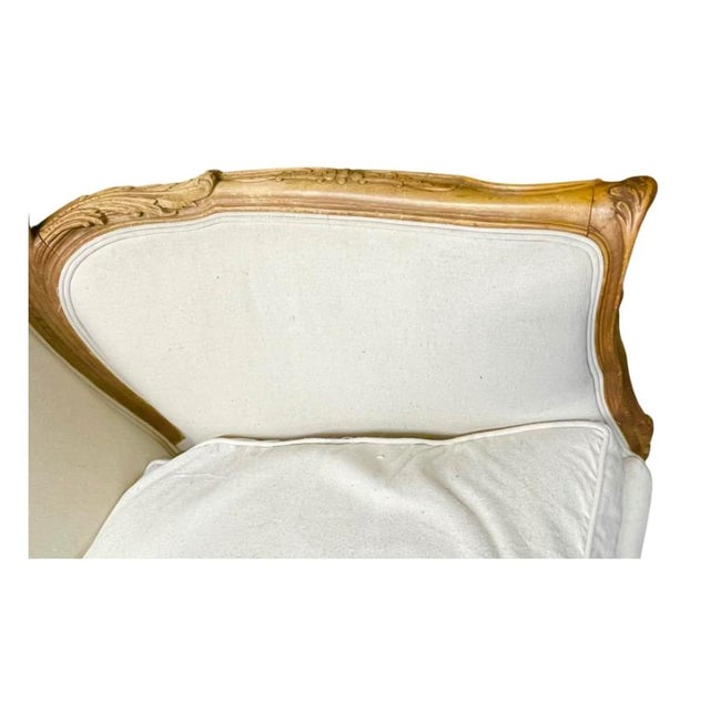 French Provincial Louis XV-Style French Provincial Intricate Hand Carved Frame With Off White Upholstery For Sale - Image 3 of 9