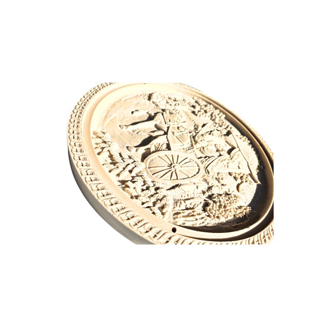 1950s 18″ Carved Alabaster Wall Medallion — Classical Stone Relief For Sale In Baton Rouge - Image 6 of 8