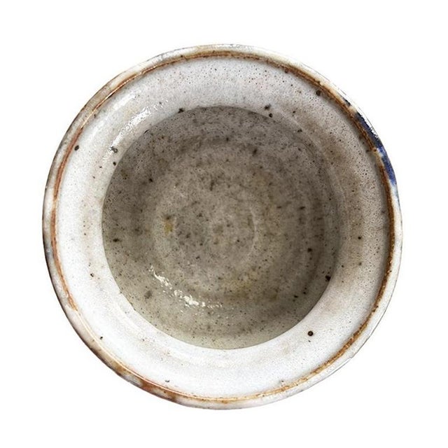 1970s Studio Pottery Earthenware Bowl in Flow Blue and White - Signed 1972 For Sale - Image 5 of 5