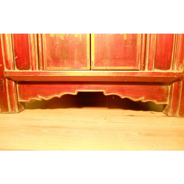 Wood Early 19th Century Antique Chinese "Butterfly" Cabinet For Sale - Image 7 of 12