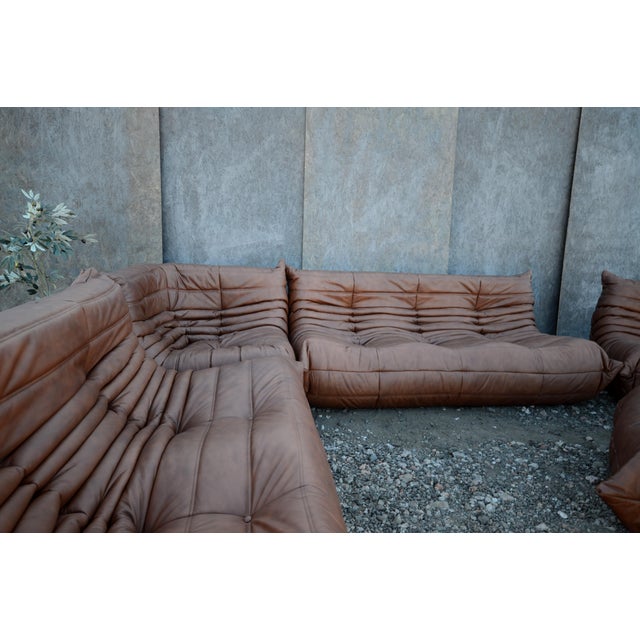 Refurbished 5-piece togo sofa set – brown leather pre-owned, independently refurbished and professionally reupholstered...