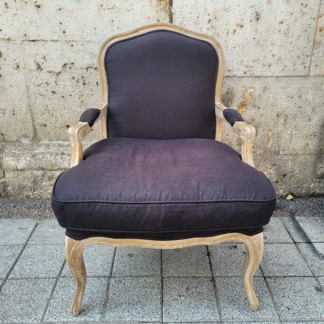 19th Century Louis XV Provençal Queens Chair in Oak and Upholstery, France For Sale - Image 17 of 18
