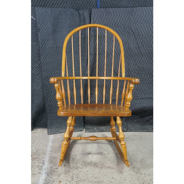 Late 20th Century Vintage Nichols & Stone Oak Windsor Rocking Chair Hoop Back Colonial Rocker For Sale - Image 5 of 17