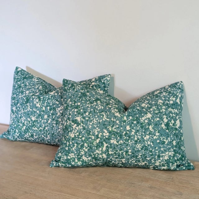 Turquoise Splatter Print 14x20" Lumbar Pillows - Set of 2 For Sale - Image 4 of 6