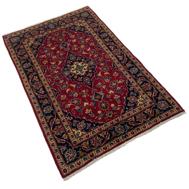 Middle Eastern Rug in Wool For Sale - Image 3 of 6