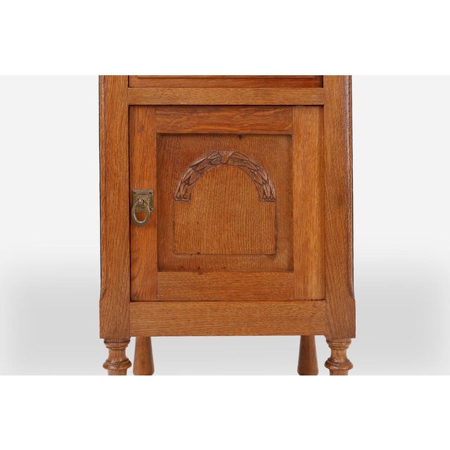 1930s Art Deco Nightstand in Oak with Carrara Marble Top, France, 1930s For Sale - Image 5 of 11