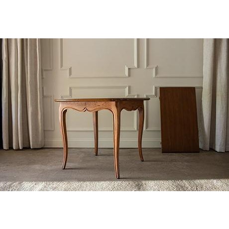 Mid-Century Modern Vintage French Provincial Henredon Dining Table With Leaf For Sale - Image 3 of 17