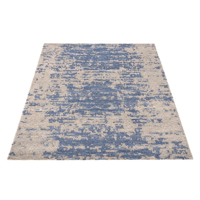Modern Nepalese Modern Wool and Silk 7x10 Grey & Blue Handmade Area Rug #1143458 For Sale - Image 3 of 7