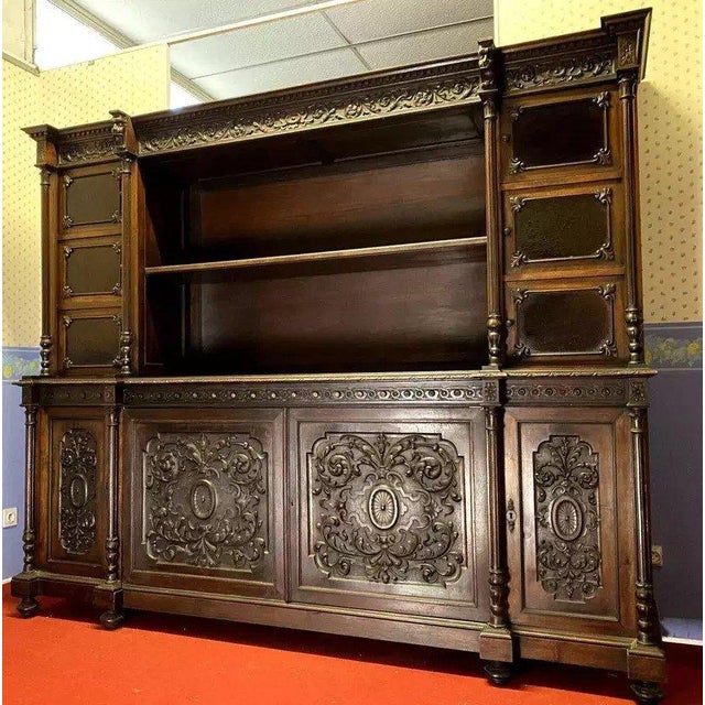 Renaissance Style Buffet in Carved Walnut For Sale - Image 3 of 8